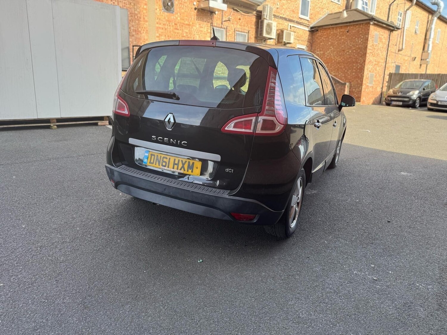 2011 Renault Scenic 1.5 dCi Dynamique TomTom Euro 5 5dr MPV Diesel Manual - Image 10