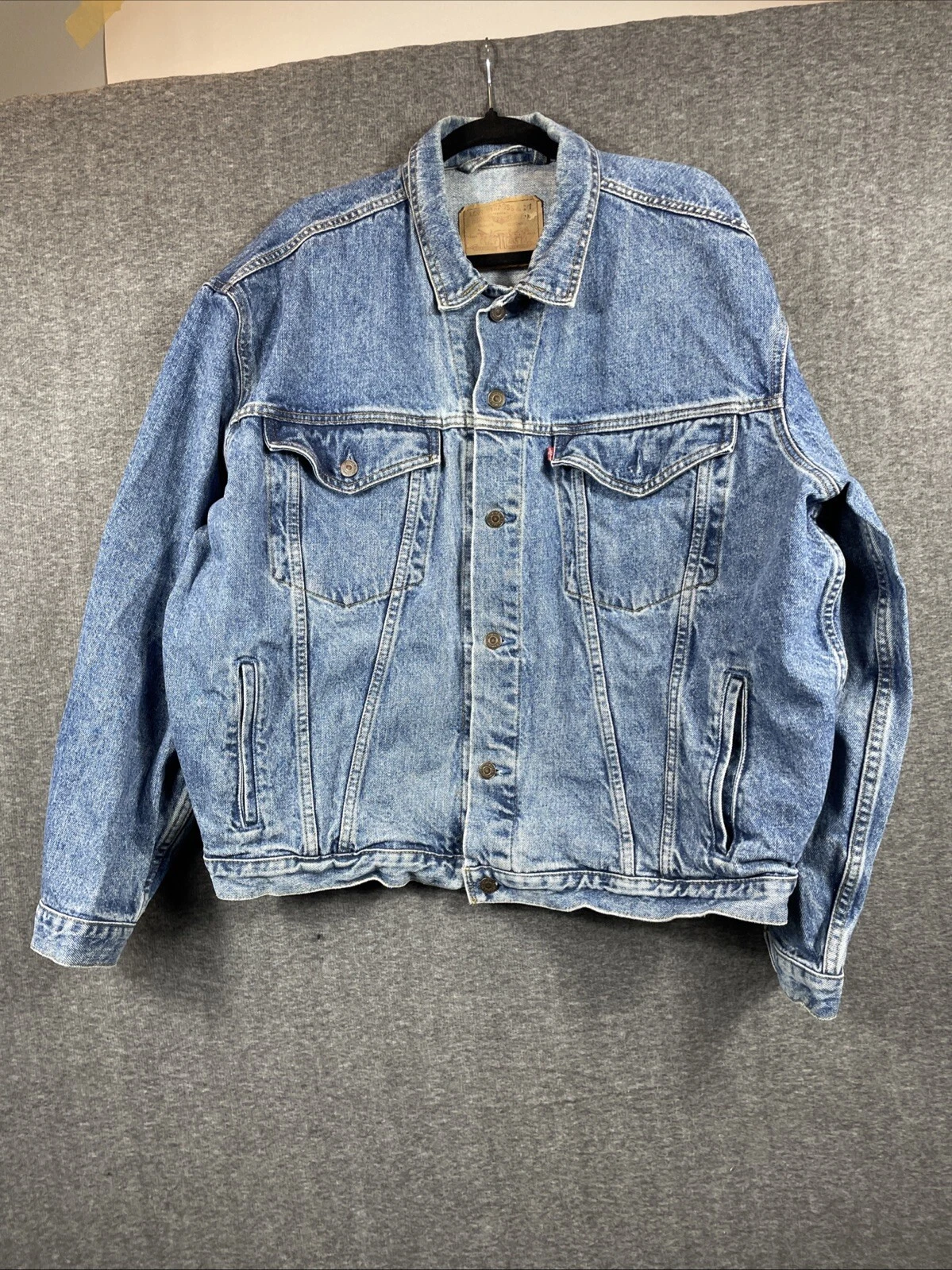 Vtg Levi’s Stone Acid Washed Denim Trucker Jacket Mens Size XL