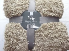 Teddy Design Luxury Blanket/Throw/Fleece in Grey, Ochre or Neutral Good Size.