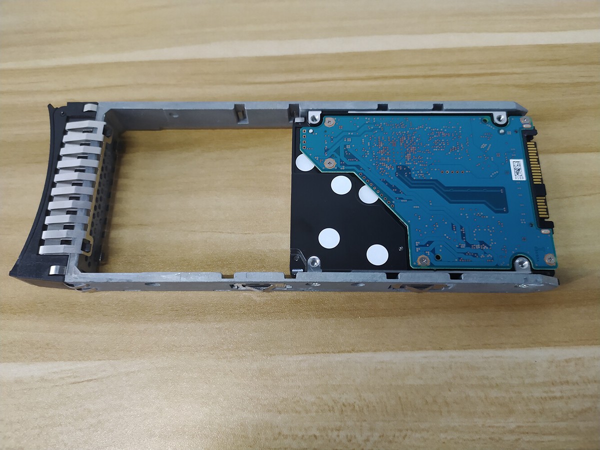 hibiさん専用　5150drive 22222 Hitachi HUC109090CSS600 900GB Serial Attached SCSI Hard