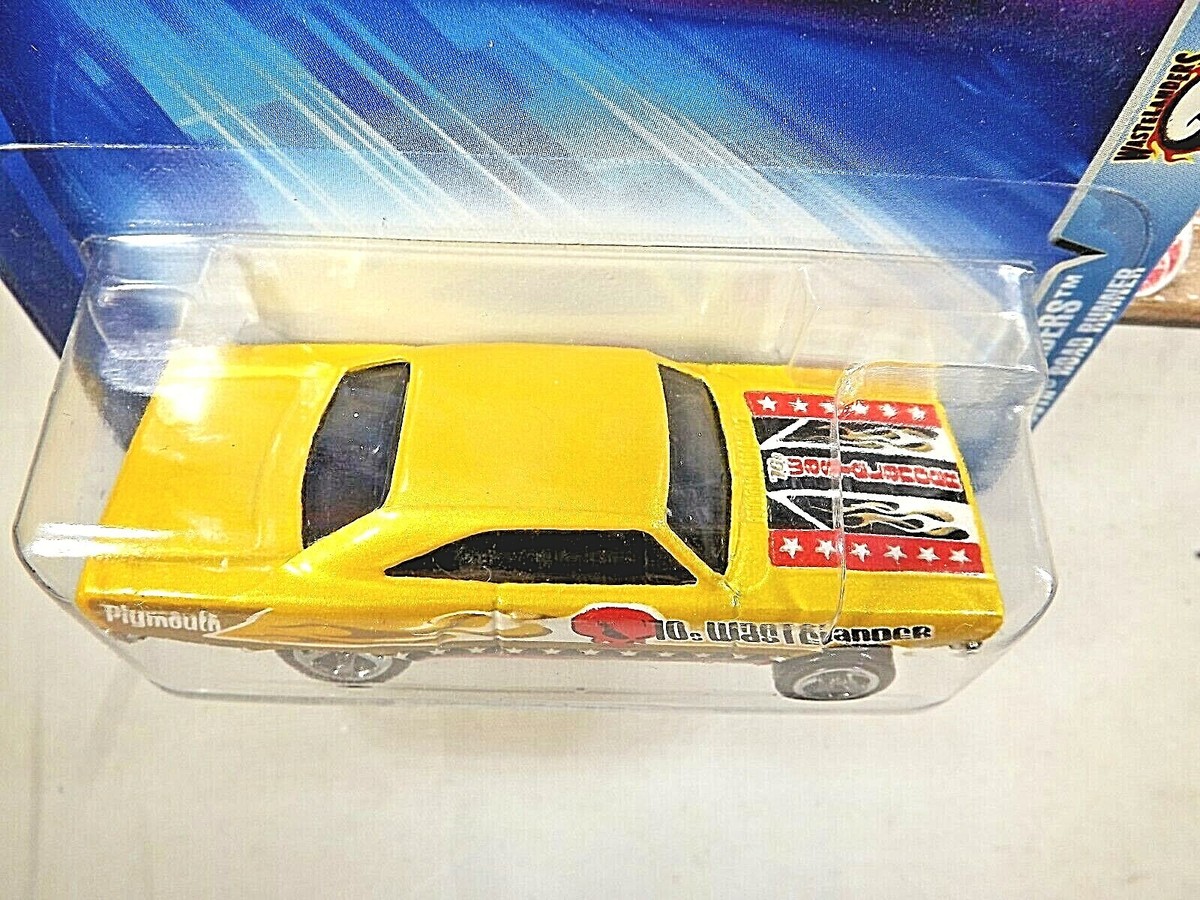 2004 Hot Wheels #169 Wastelanders 1970 PLYMOUTH ROAD RUNNER