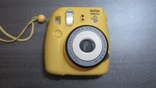 Cámara FUJIFILM Instant Instax Mini 8 Minion Modelo Cheki MINION ¡FUNCIONANDO PROBADO!!