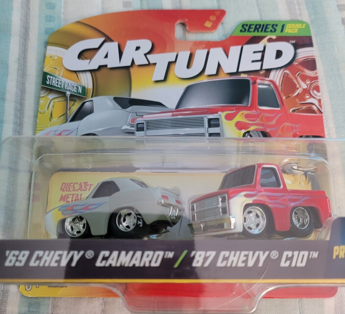 Car-Tuned 1987 Chevy C10 Series 1: MGA Entertainment Toy Truck, Metal & ABS, Chevrolet Licensed, Non-Powered Model - Foto 13