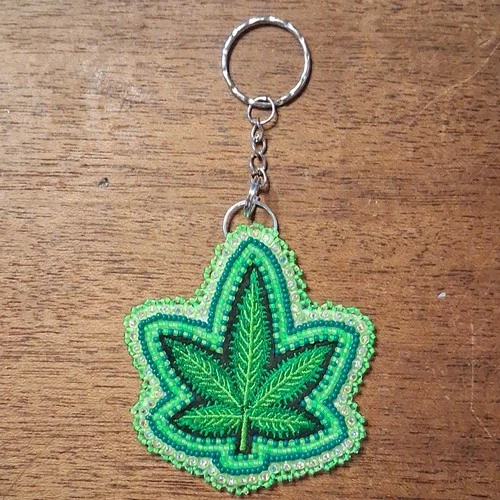 Green Cannabis Leaf Embroidered Fabric Keychain Keyring w/ Detachable Metal