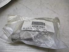 Mack 40QE3591 Air Comp Inlet Fitting