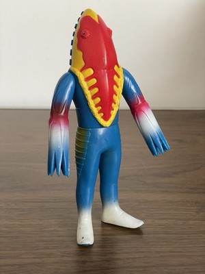 Bandai Ultraman Ultra Kaiju Monster Metron Ultraseven