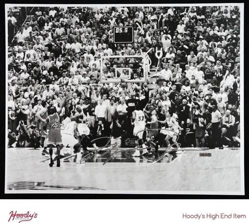 Michael Jordan Autograph Signed Black & White LAST SHOT 16x20 Photo AUTO UDA COA