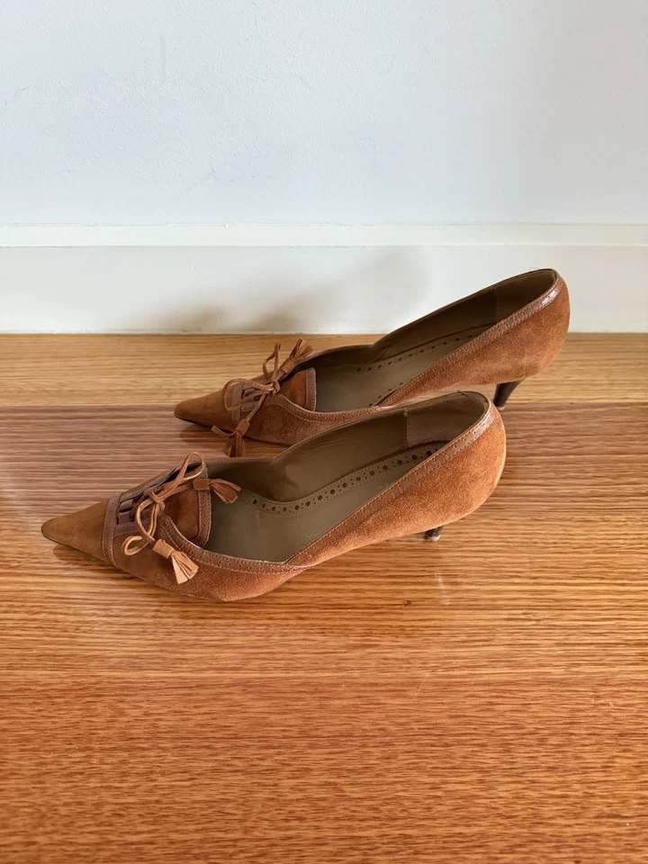 Hugo Boss - Gamuza Tostada - Talla 38 - Punta Punta Gatito Tacón - Suela Nueva Foto 3 de 4