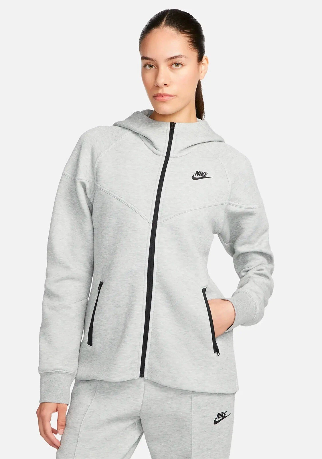Nike Womens Sportswear Tech Fleece Windrunner