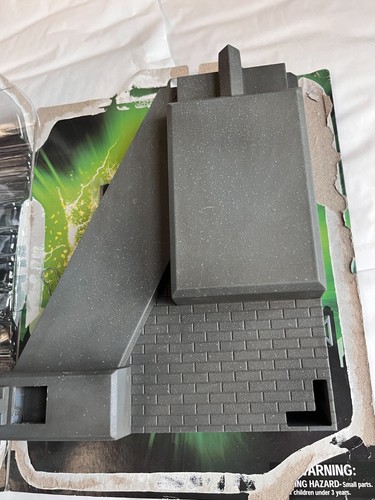 BOXED GHOSTBUSTERS DIAMOND SELECT SERIES LOUIS TULLY TOY ACTION FIGURE COMPLETE - Picture 6 of 8