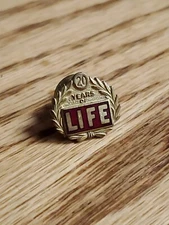 20 years of Life Magazine lapel pin gold tone RARE hz