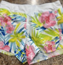 Girl  s ATHLETIC WORKS Floral Print Shorts Size 10/12
