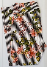 TC LuLaRoe Tall  Curvy Leggings Beautiful Flowers Black White Stripes NWT S16