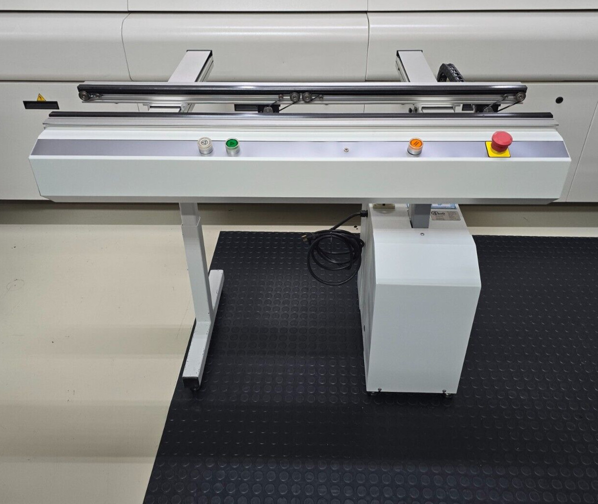 UIC Universal Instruments PCB Conveyor 44" W/ Inspect Model# 5362i