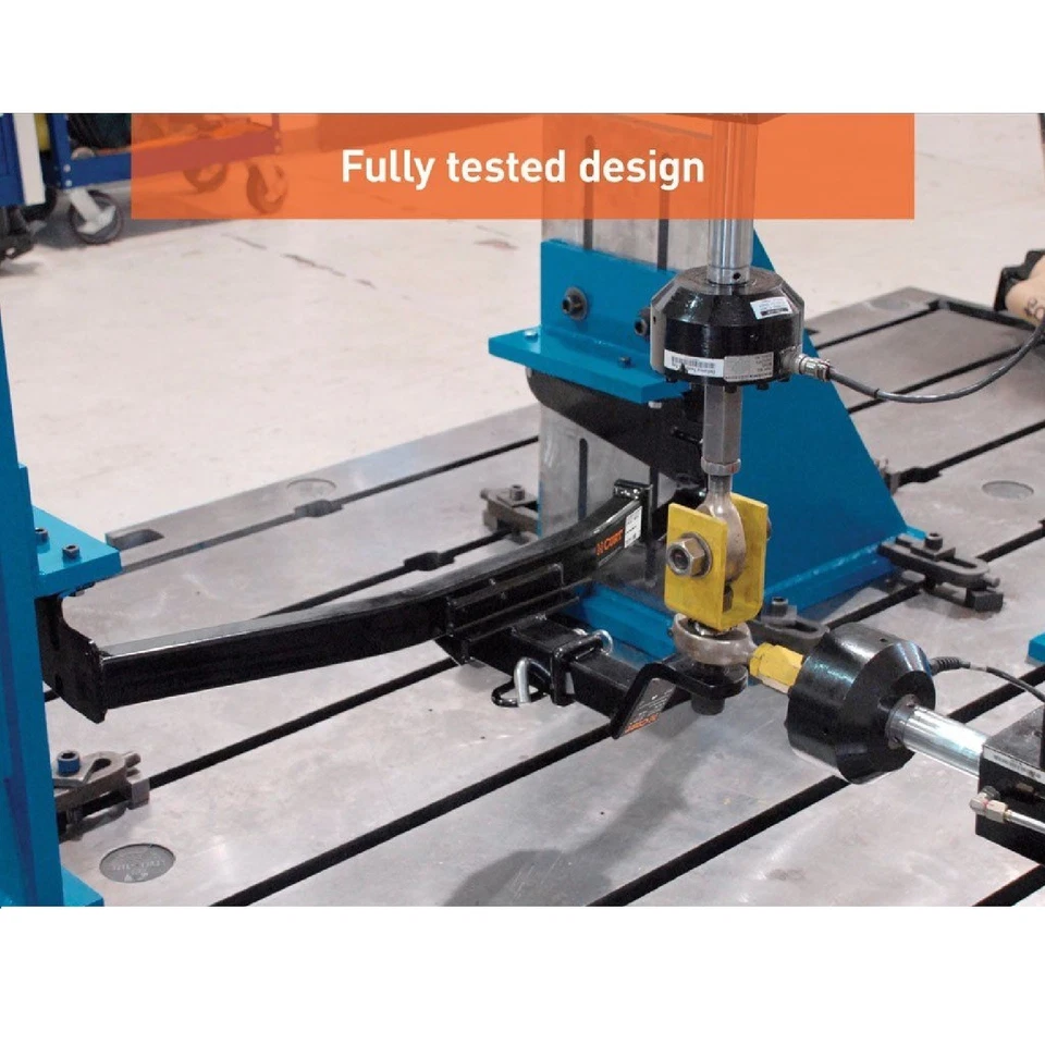 Curt Class 1 Trailer Hitch 11174 for 99-05 BMW 3 Series Sedan Incl. AWD — 第 3/4 张图片