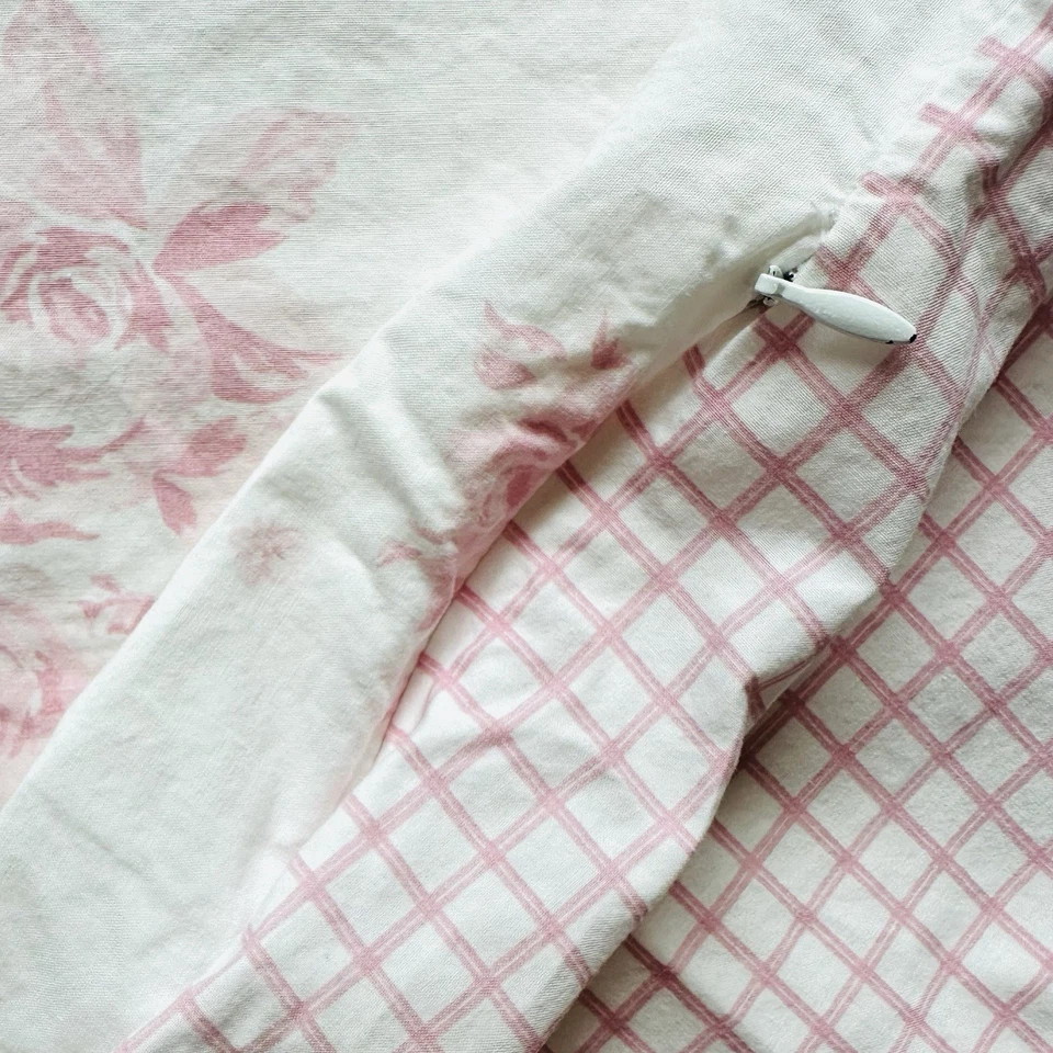 JUEGO DE GRANERO DE CERÁMICA Edredón y Edredón Blanco Rosas/A Cuadros Juego de Cuna Reversible Tddlr Foto 4 de 4