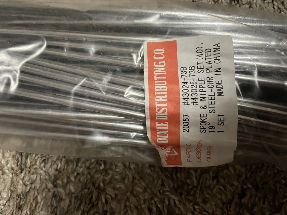 "Radios de rueda cromados Harley Davidson 19"" 43024-73 43025-73 (40)" Foto 2 de 3