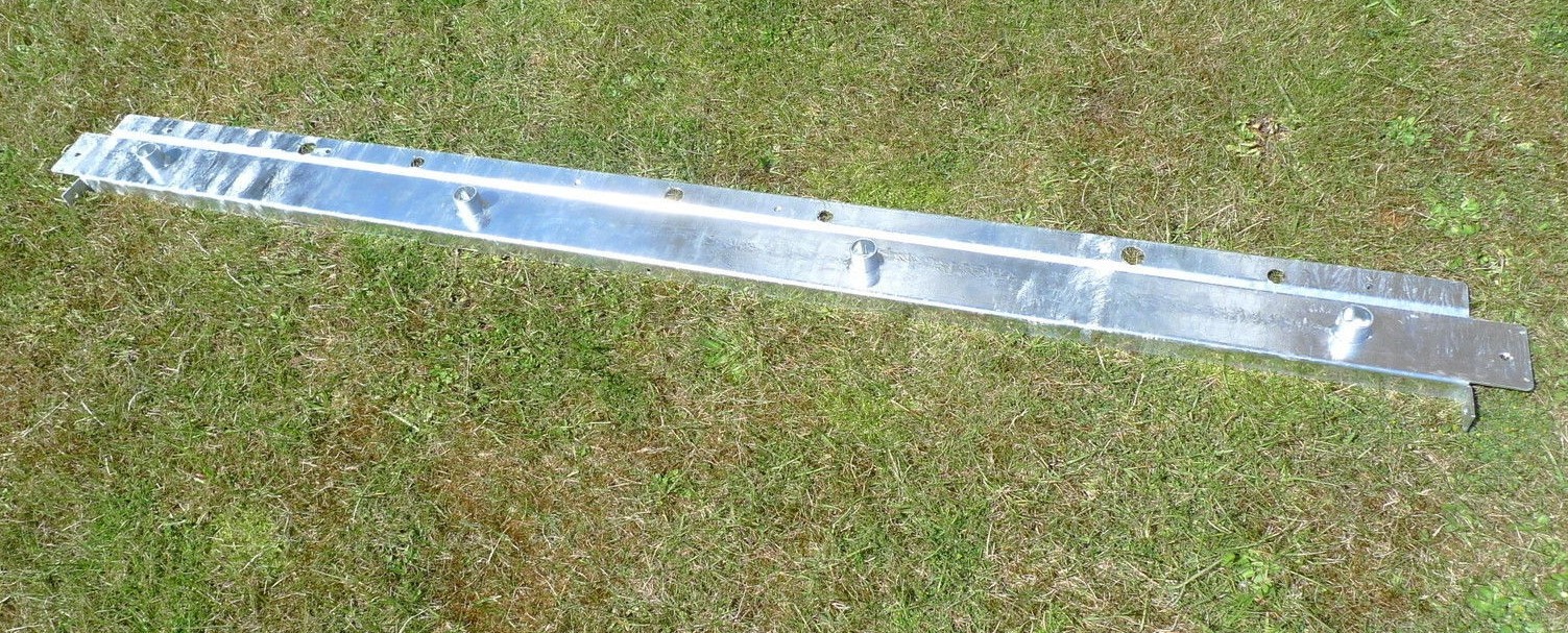 Bild 1 von 12