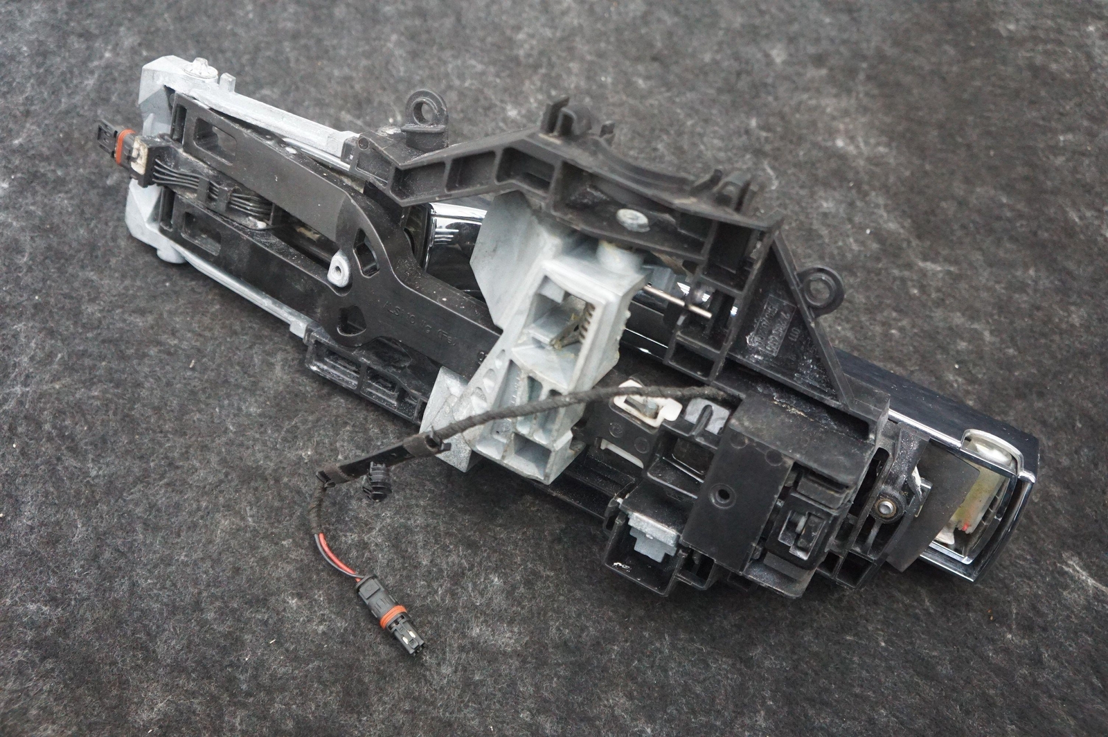 Rear Right Door Outside Door Handle 51217285658 Rolls Royce Ghost Series I 09-14