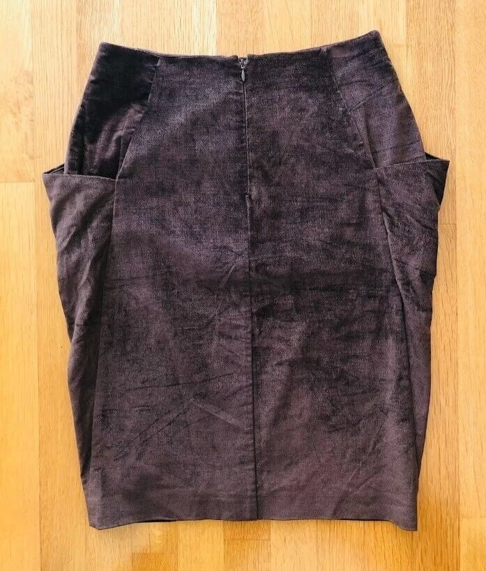 Falda lápiz marrón ANNA MOLINARI bolsillos exagerados-talla 40 IT/4-6 EE. UU.-RARA Foto 3 de 4