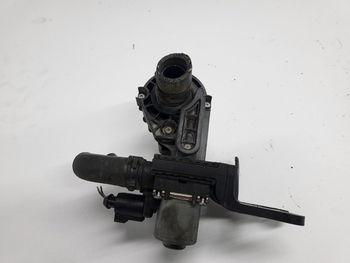 Audi A6 4F 2,0TDI  Kühlmittelventil Heizungsventil Wasserpumpe 4F1959617B   (06) - Picture 3 of 6