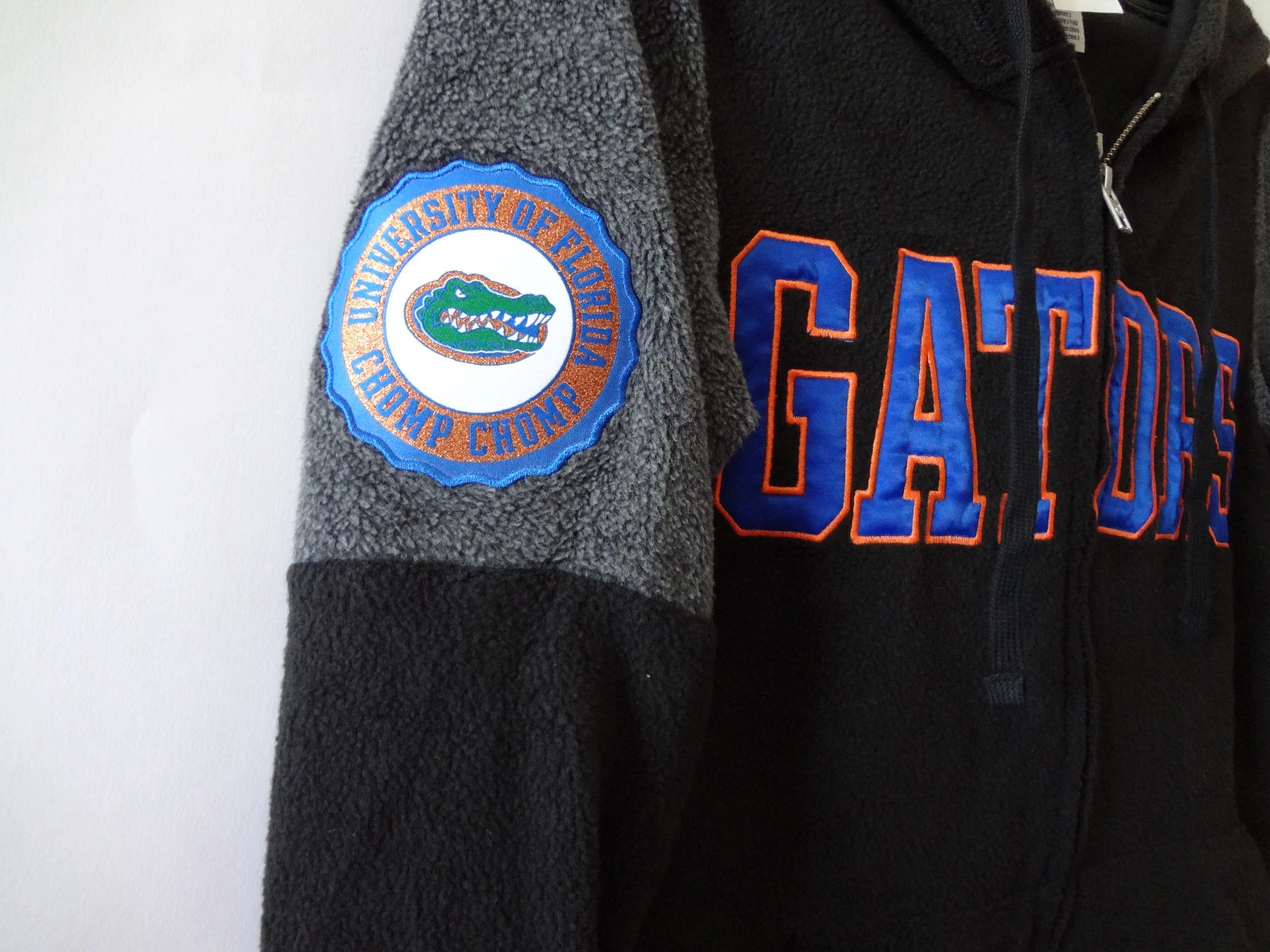 UNDERCOVER FELPA CON CAPPUCCIO VICTORIAS SECRET ROSA BLING FLORIDA "GATORS" FULL ZIP NUOVA CON ETICHETTE XS
