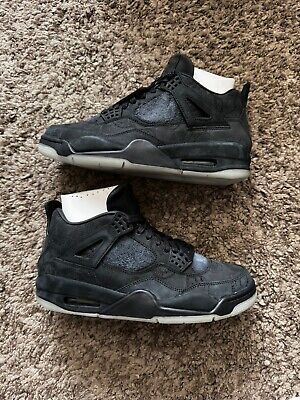 Nike Air Jordan 4 Retro x KAWS Black 2017 Rare Men's 8.5 NEW Nike Air Jordan 4 Retro x KAWS Black 2017 Rare Men's 8.5 NEW