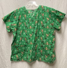 Scrubs Express Multicolored Reindeer Pattern Size Large Scrub Top