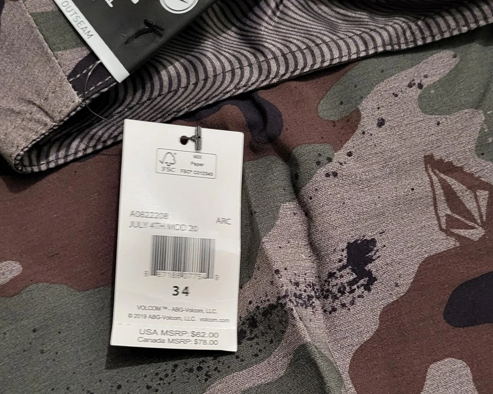 Volcom, Men-34/20-21, July 4th MOD 20 Boardshort, Camo - Image 4 of 4