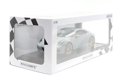 自動車 1/18 MINICHAMPS Porsche 911 Carrera 4S 1/18 Minichamps 2019 Porsche 911 (992) Carrera 4S (Grey Green