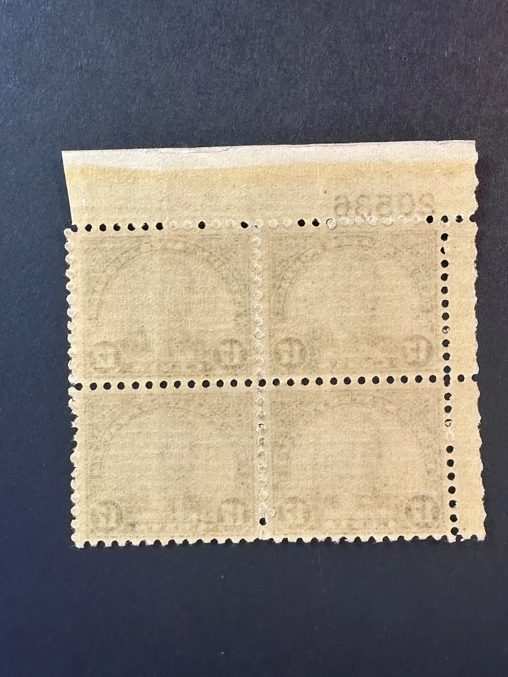 Scott #  697  MNH  Plate Block   2024 Scott Catalogue Value $ 50.00 - Image 3 of 4