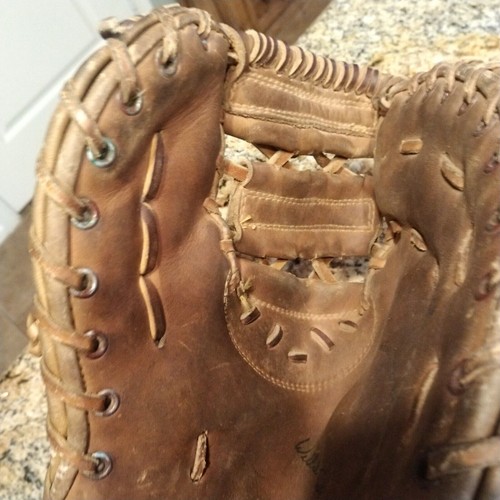 WILLIE MONTANEZ RAWLINGS First Base Baseball Glove Mit RHT FJ20 Phillies Vtg - Picture 8 of 12