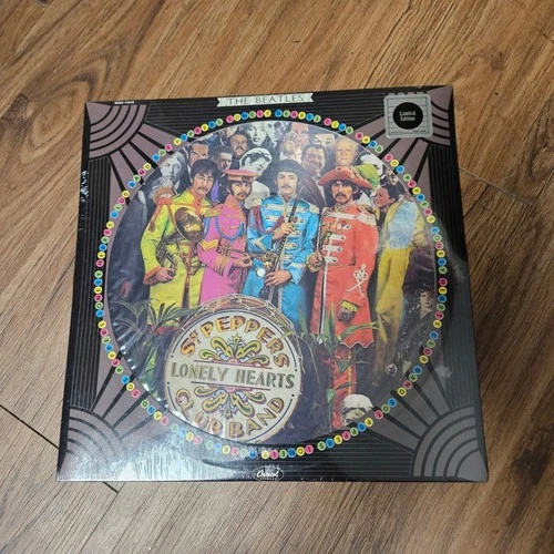 The Beatles – Sgt. Pepper's Lonely Hearts Club Band 1978 Picture Disc Sealed NOS