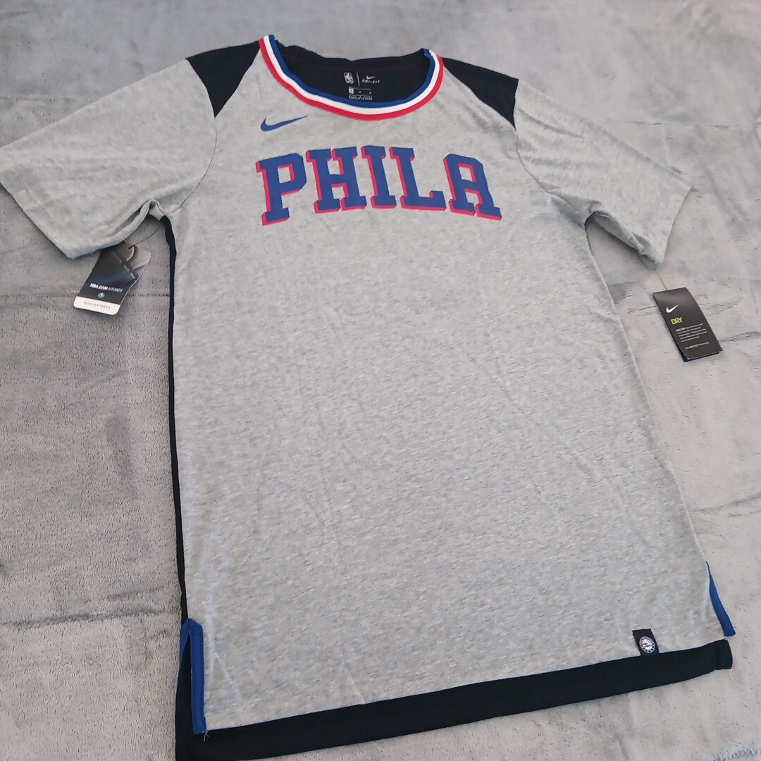Nike Sixers バスケットボール Tシャツ Lサイズ グレー Philadelphia 76ers Men's Nike NBA Practice T-Shirt. Nike.com