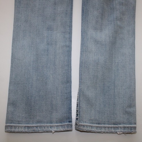 Miss Me Jeans Signature Crop Denim Women's Size 26 Blue 5-Pocket Faded Distress - Picture 12 of 15
