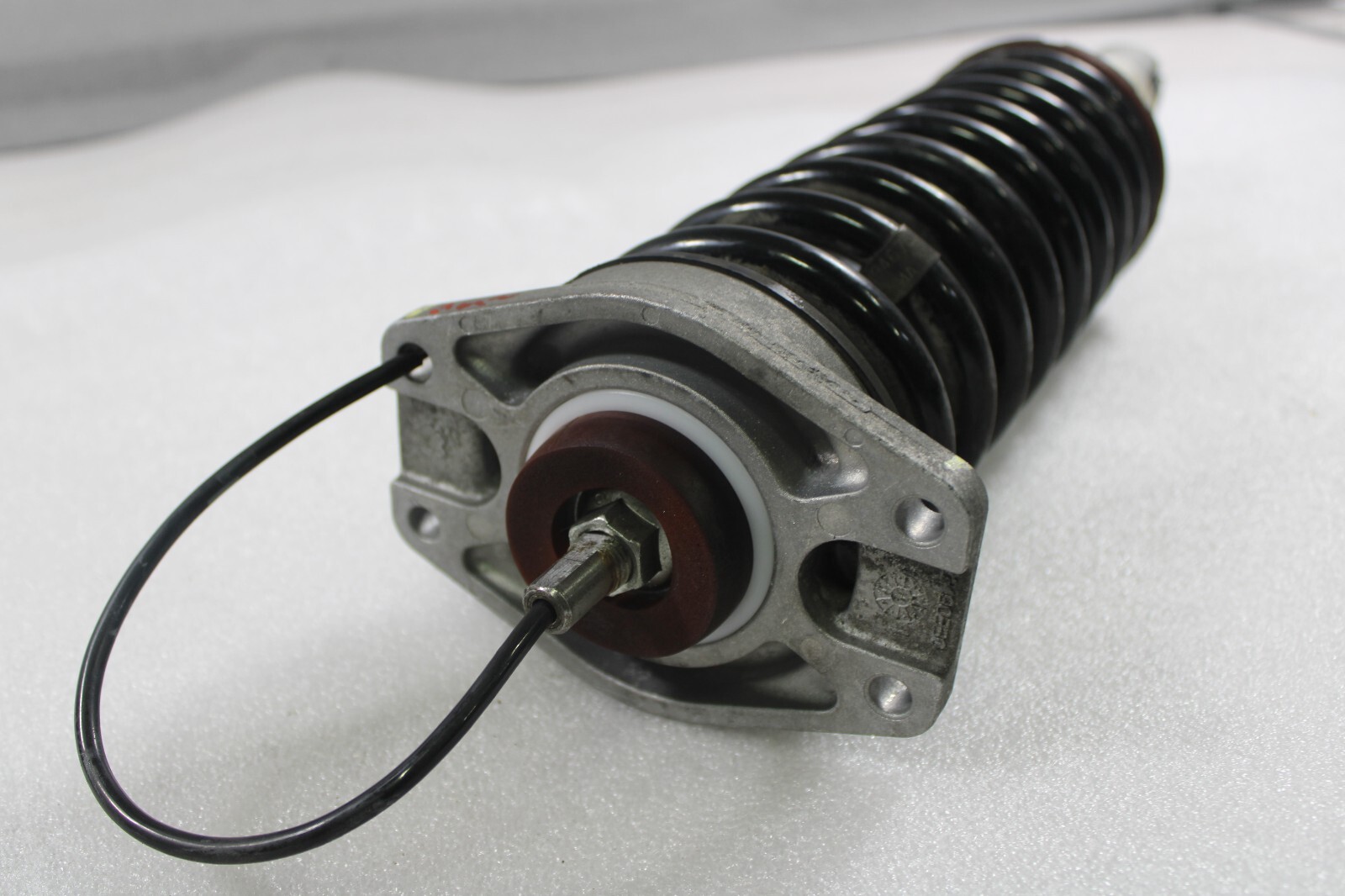 Maserati Quattroporte, Rear Shock Absorber, Used, P/N 202960