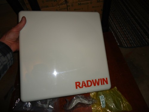RADWIN , 2000, RW2000/B/F54INT, MODEL#DU-2000-B100, 100% NEW NO BOX - Picture 4 of 9