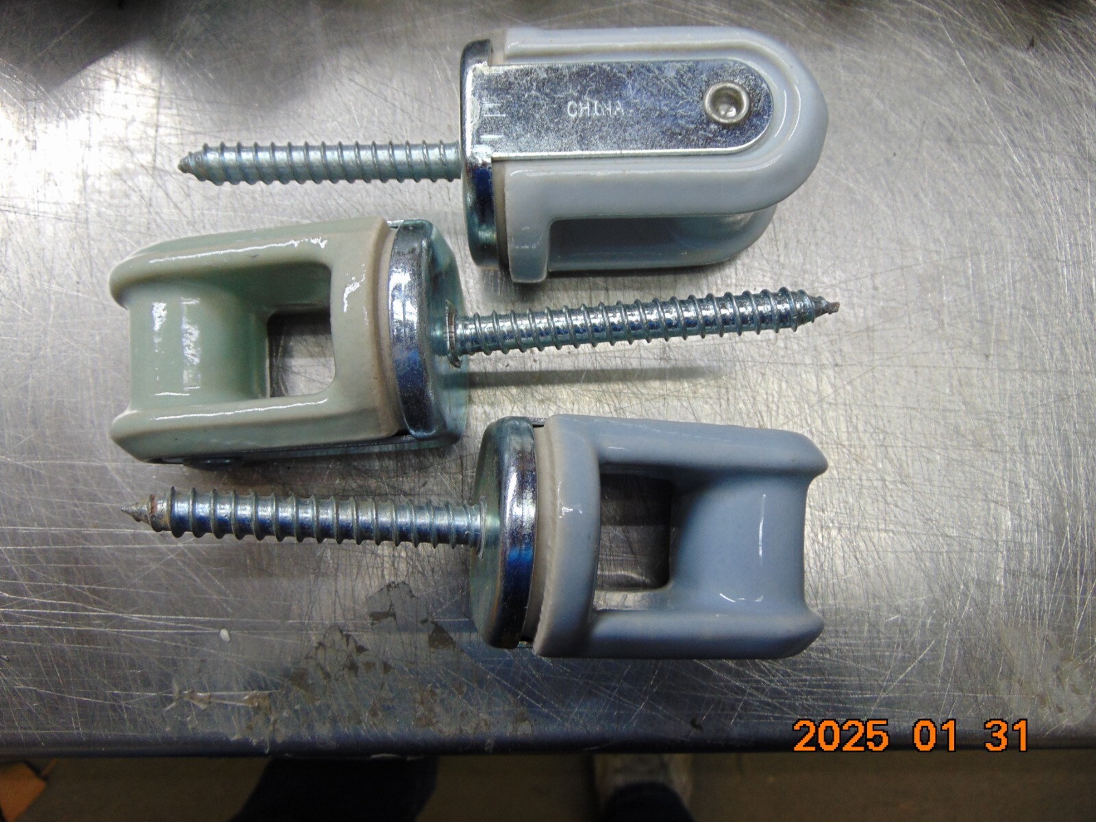 Lot of 3 Screw-in lag porcelain ceramic electric insulators HUBBELL ...