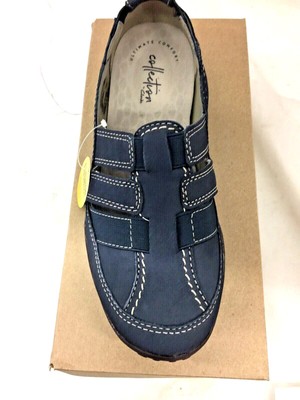 clarks haley stork navy