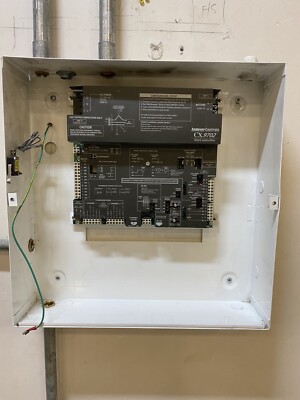 Andover Controls CX9702 Standort-Controller (jetzt Schneider)