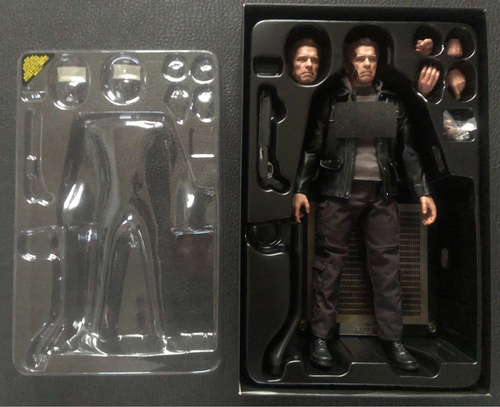 Hot Toys MMS307 Terminator T-800 Guardian Genisys 1/6 Figure Used Japan Rare - Picture 7 of 13