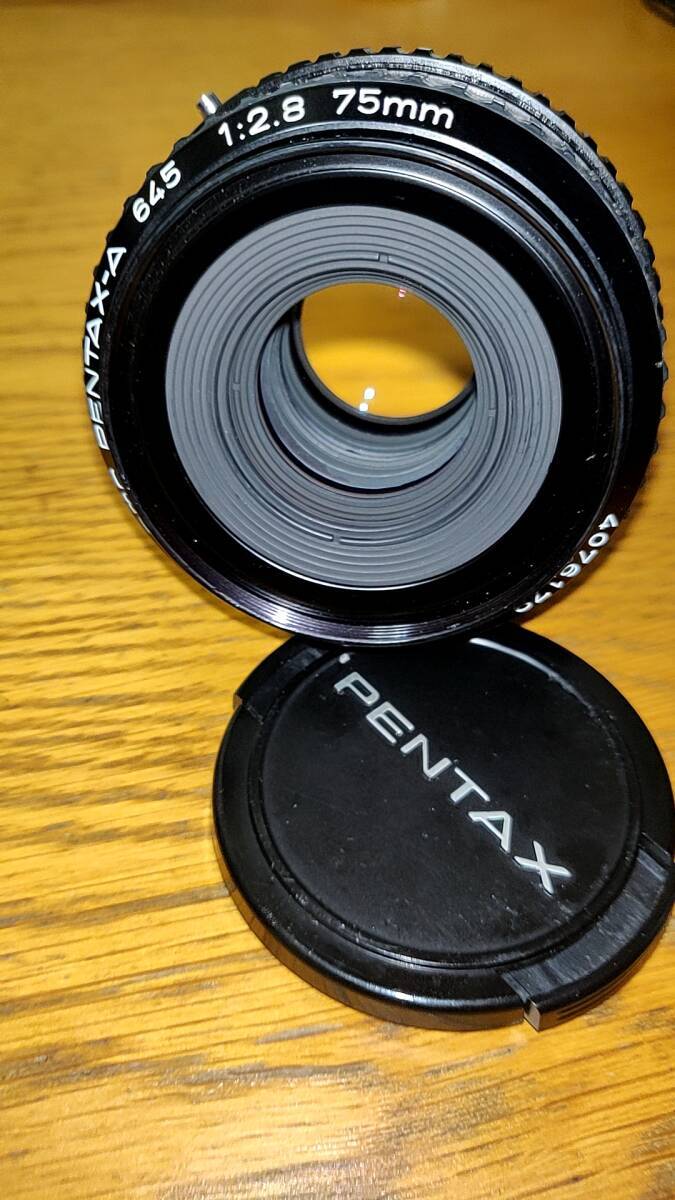 SMC PENTAX-A 645 75mm f2.8 PENTAX medium format lens SMC-A