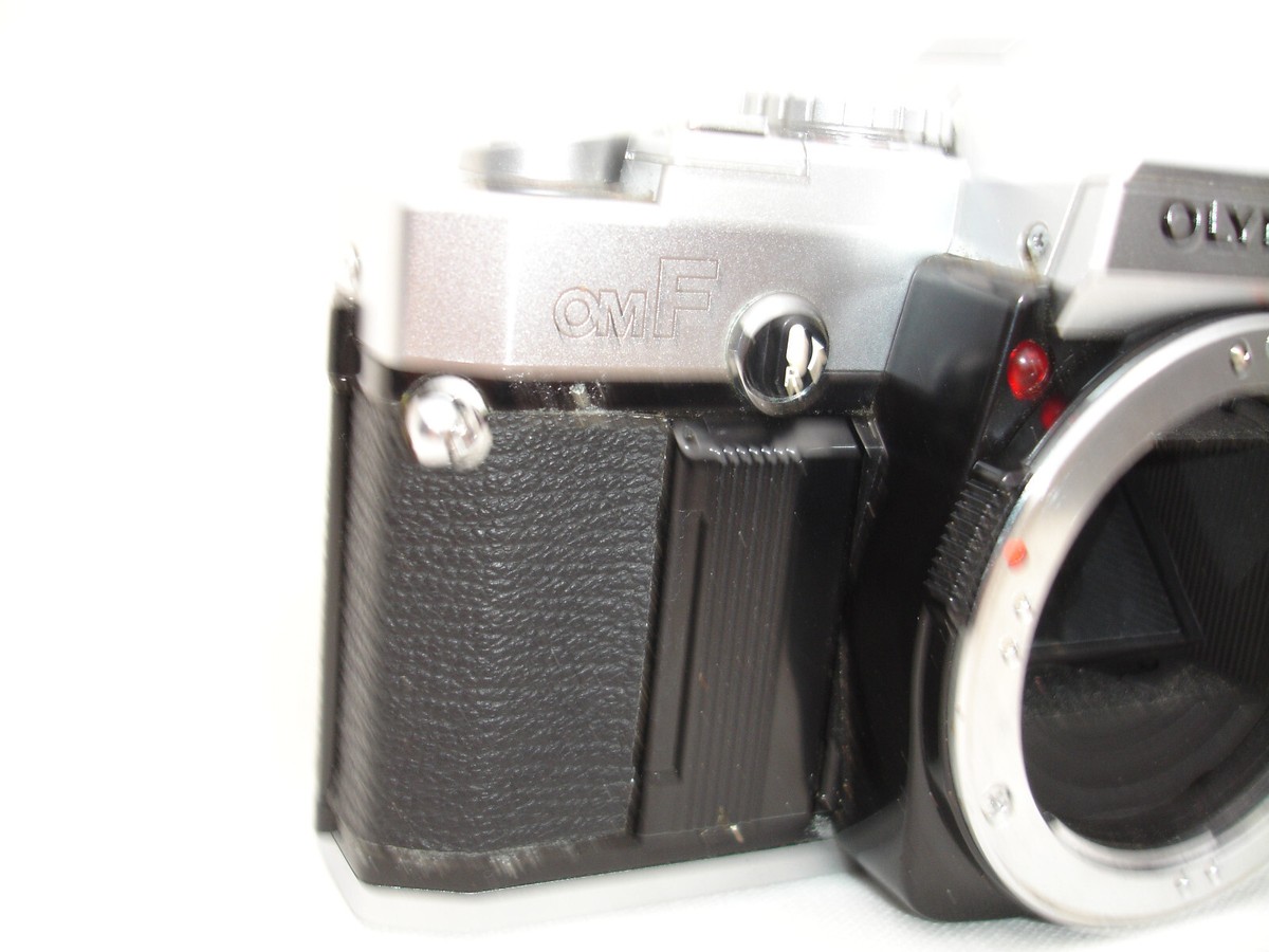 Olympus OM F 35mm SLR Film Camera Body sn1011252 | Manual Focus