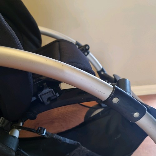 Bugaboo Bee Pram - Picture 8 of 9