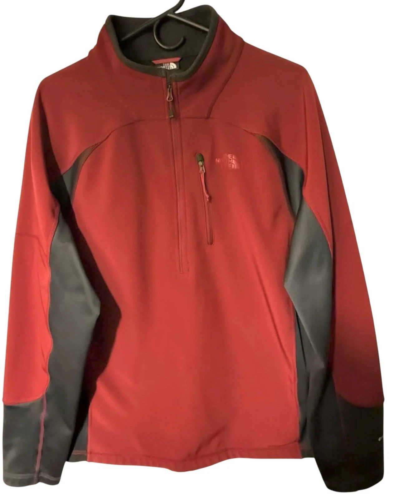 The North Face Men's L 1/4 Zip Pullover Sweater Red Gray Long Sleeve FlashDry