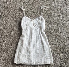 Lulus White Embroidered Lace Mini Dress Women’s Size XS