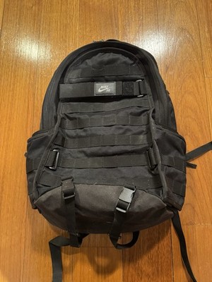 Nike SB RPM Backpack Black Skateboarding Laptop Bag Skateboard Straps MOLLE
