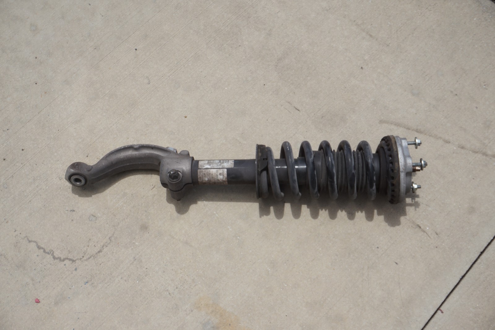 2014 - 2019 Maserati Ghibli Front Left Driver Shock Strut Absorber OEM