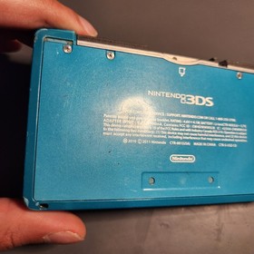 Nintendo 3DS Aqua Blue System W/ Charger 