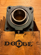 Dodge IB-SC-200 124214 Flanged Mount Ball Bearing, 2 in Bore, Cast Iron